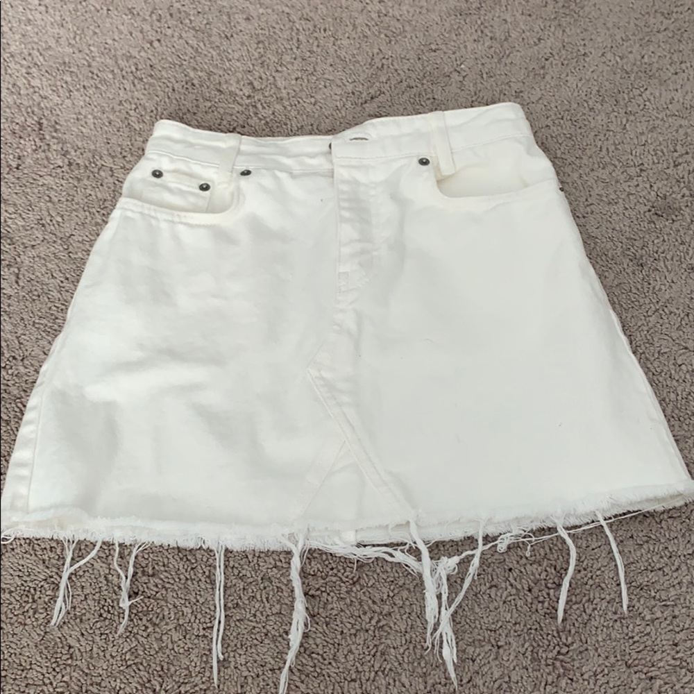 BDG white mini skirt